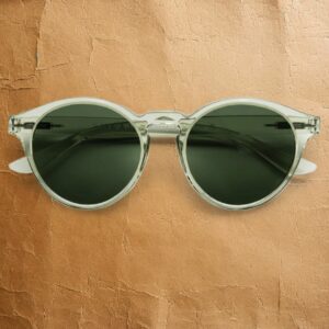 Schicke Sonnenbrille "Casual" mit Stärke und halbtransparenter, grüner Fassung von Have A Look