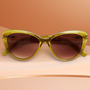 Schicke Sonnenbrille "Cat-eye" mit brauner Schildpattfassung von Have A Look