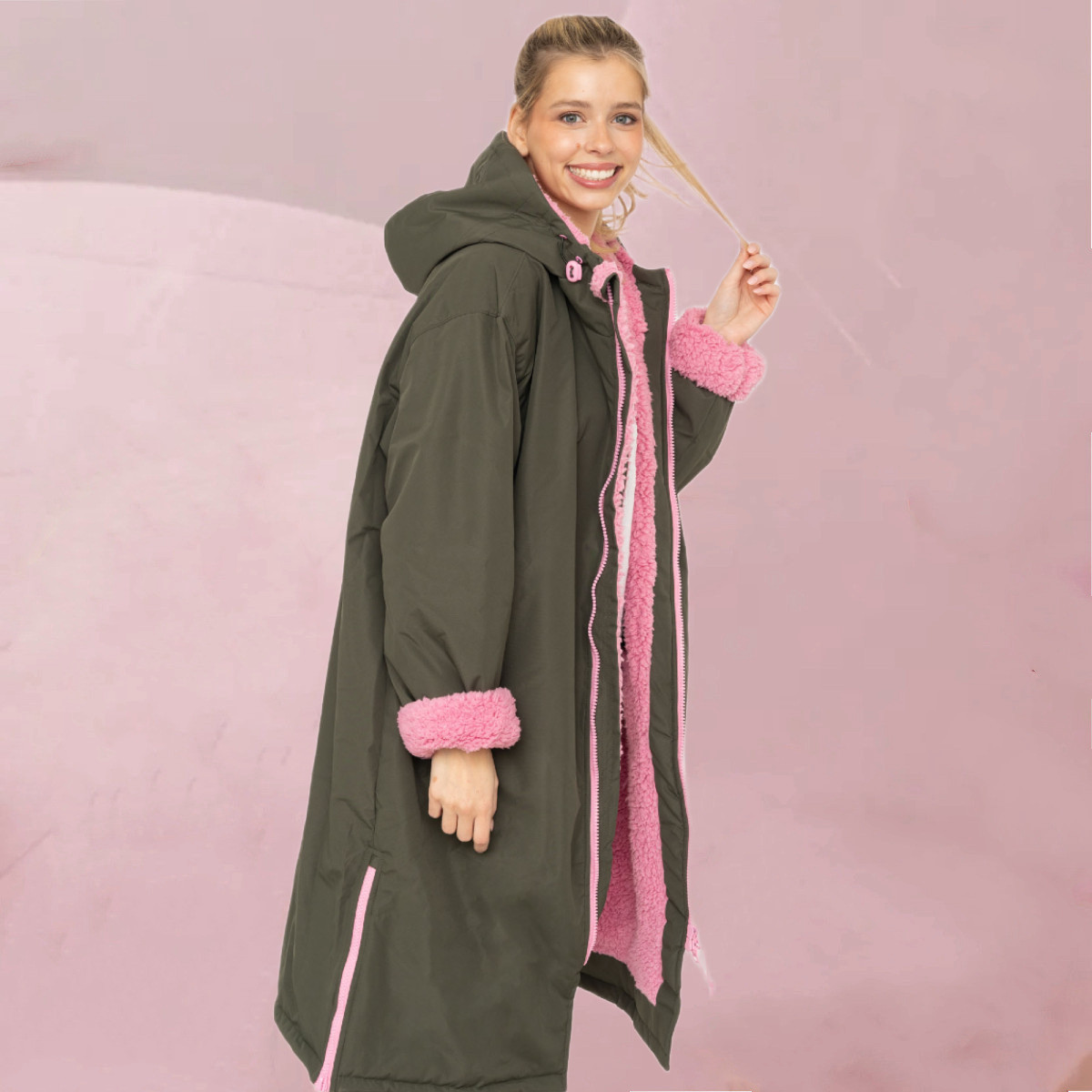 Flotte Windjacke "Oversize ZH" in verschiedenen, trendigen Farben von Zwillingsherz