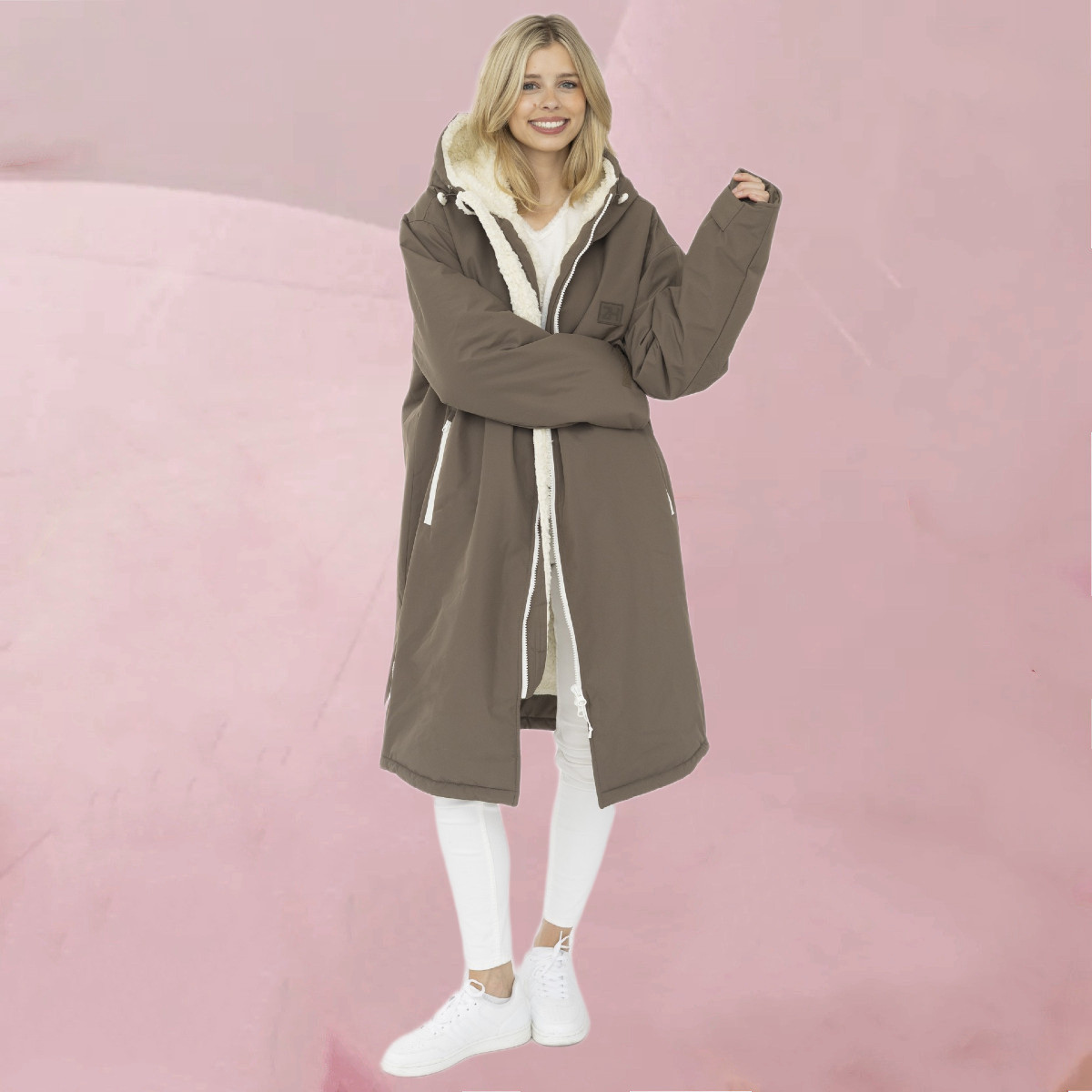 Flotte Windjacke "Oversize ZH" in verschiedenen, trendigen Farben von Zwillingsherz