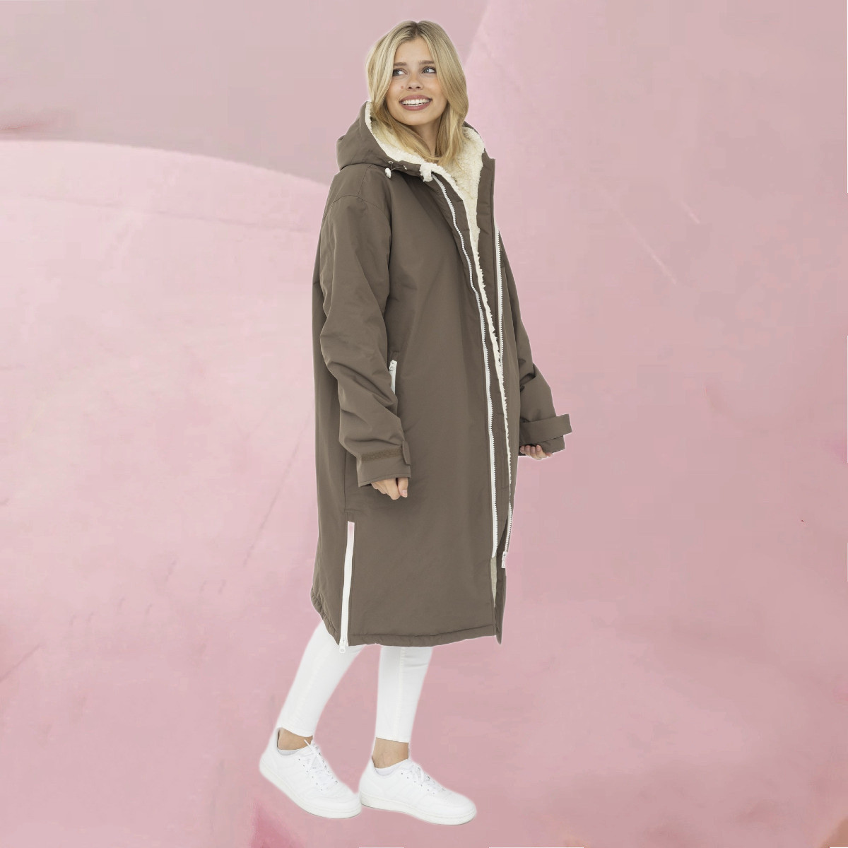 Flotte Windjacke "Oversize ZH" in verschiedenen, trendigen Farben von Zwillingsherz