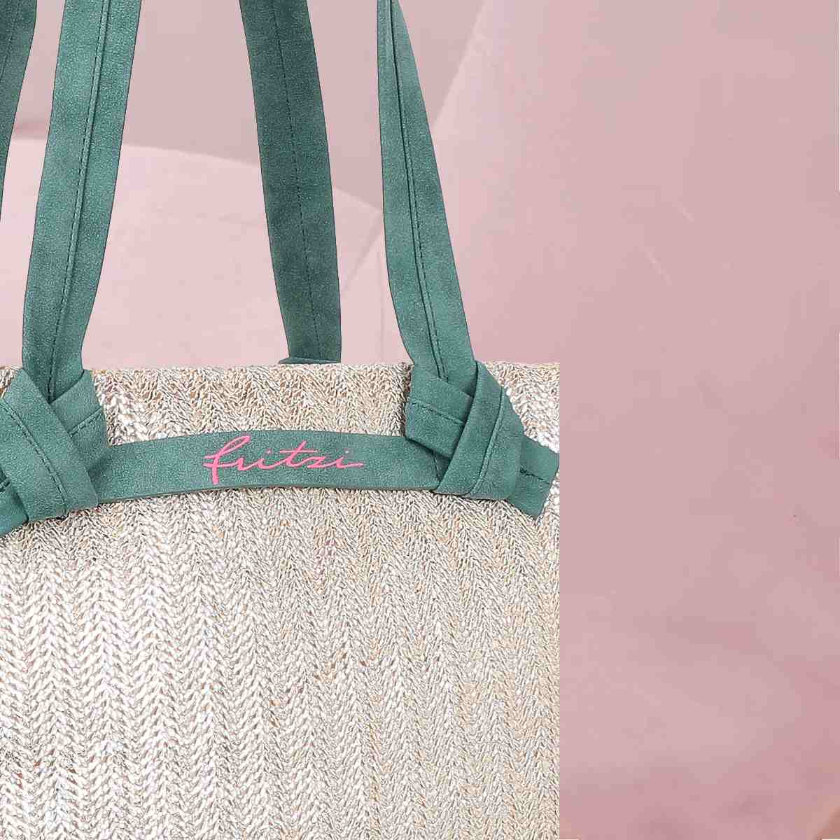 Großzügiger Shopper "Cloud Shopper Big Limited Painted Straw" in Silber-Grün von fritzi
