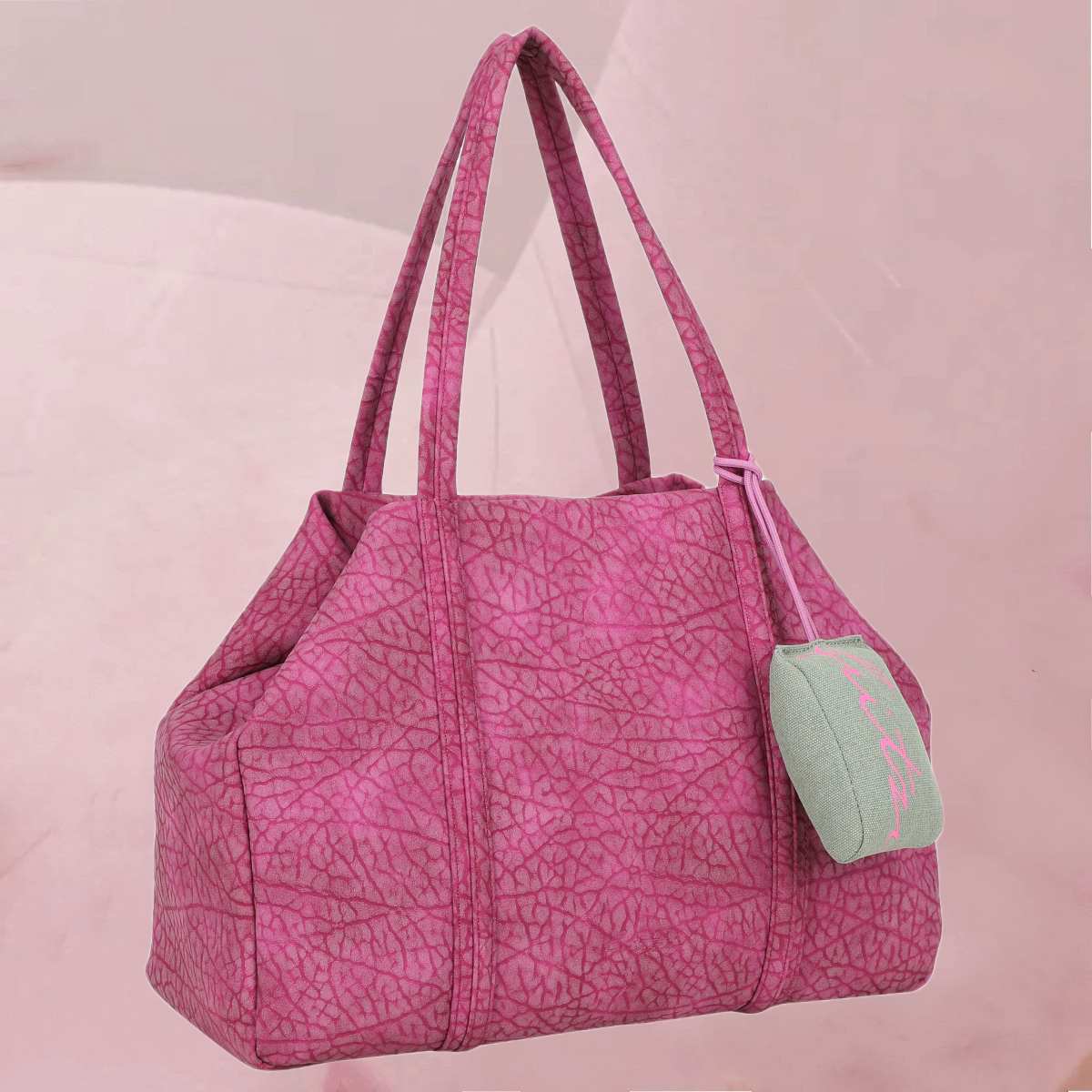 Hübscher Shopper "Ella Shopper Wild Berry" im gemusterten Wildbeerenton von fritzi