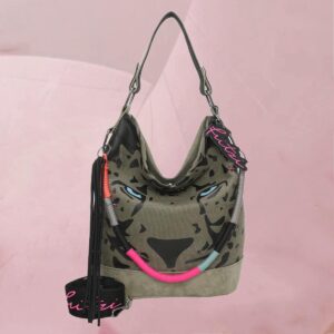 Cool-originelle Rucksack-Tasche "Izzy07 Olga Limited Panther Spotty" im Hobo-Style auf Olivegrün von fritzi
