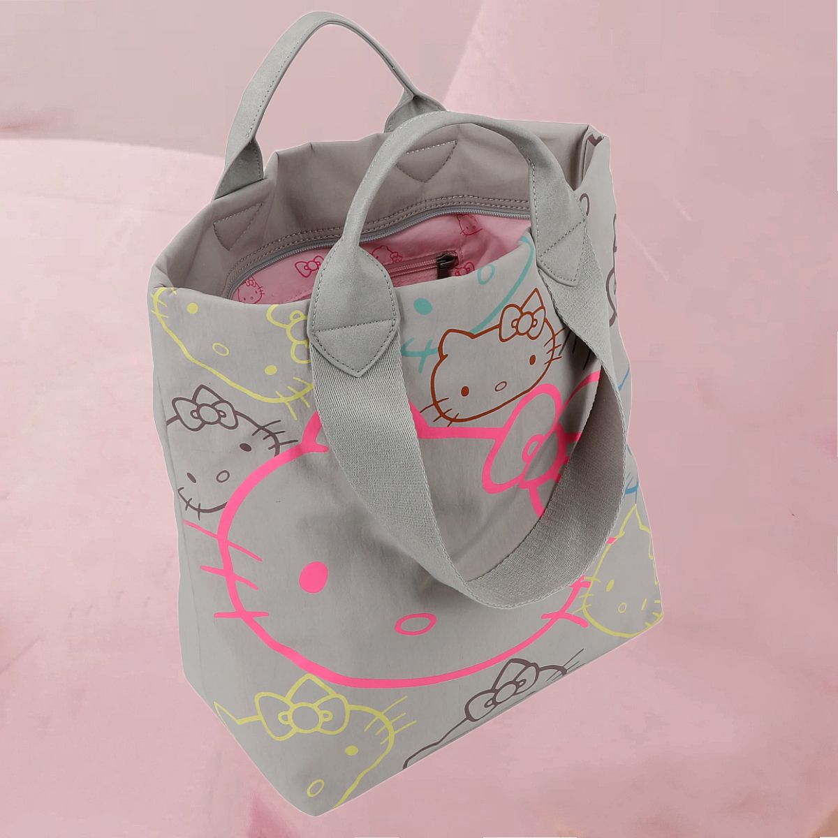 Coole Rucksacktasche "Hello Kitty x Fritzi" in Beige-Grau von fritzi