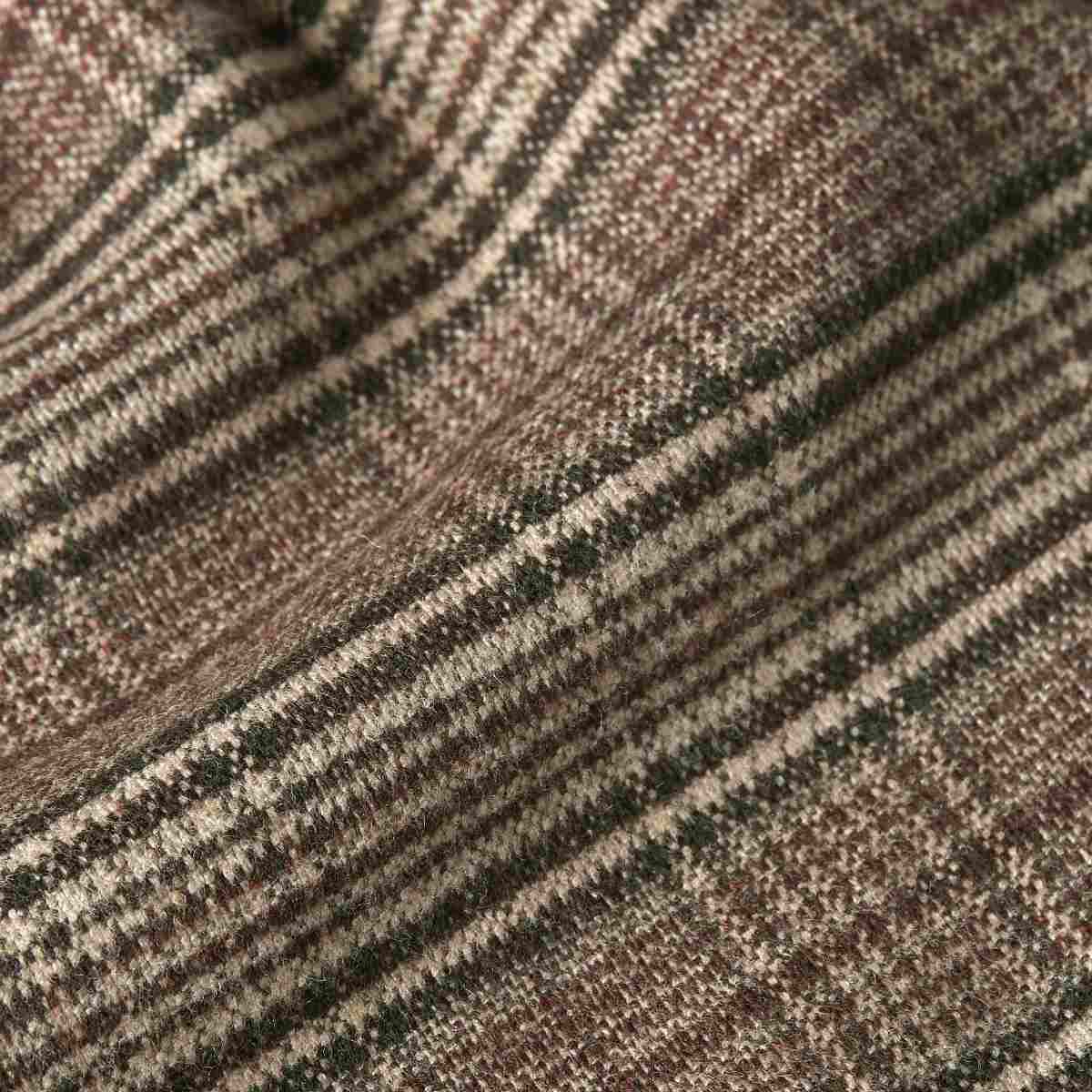 Kuschelig hübscher Dreiecksschal "Noé Scarf Raw Umber" in Braun-Beige kariert von Circle Of Trust