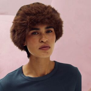 Kuschelig warme Kunstfell-Mütze "Sia Muts Lexie Leopard" im flotten Leo-Style von Harper & Yve